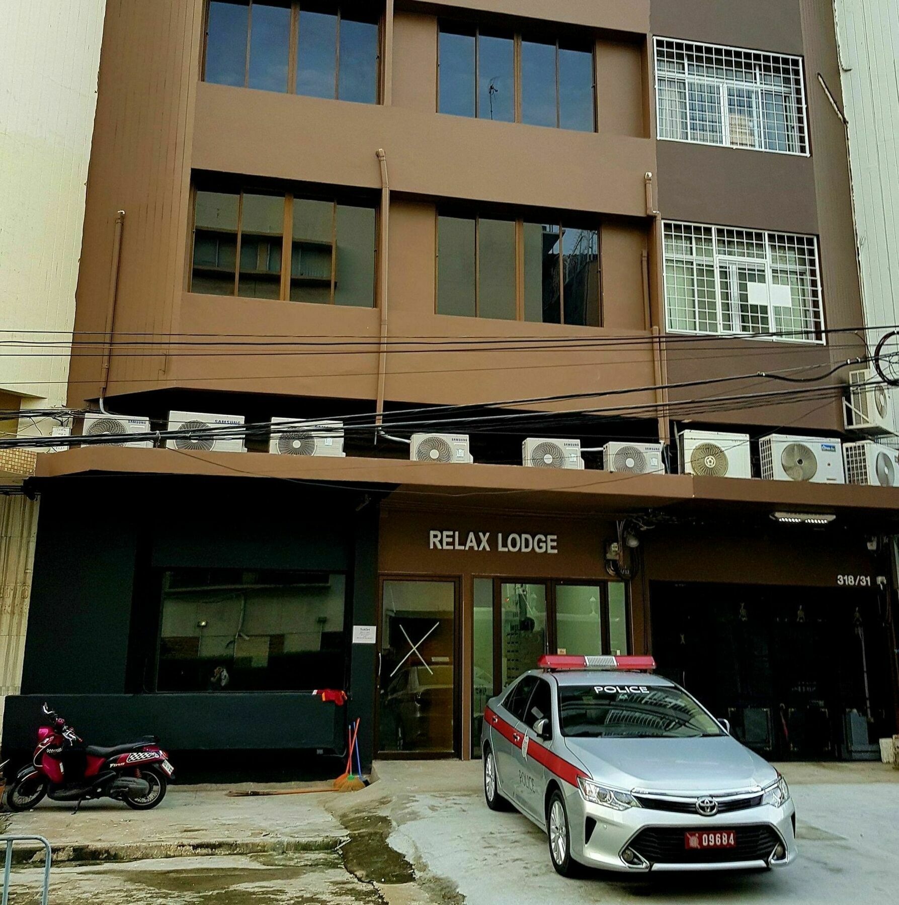 Relax Lodge Bangkok Exterior foto